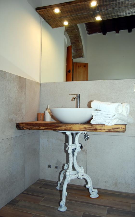 Agriturismo Fattoria Lischeto Volterra Eksteriør billede