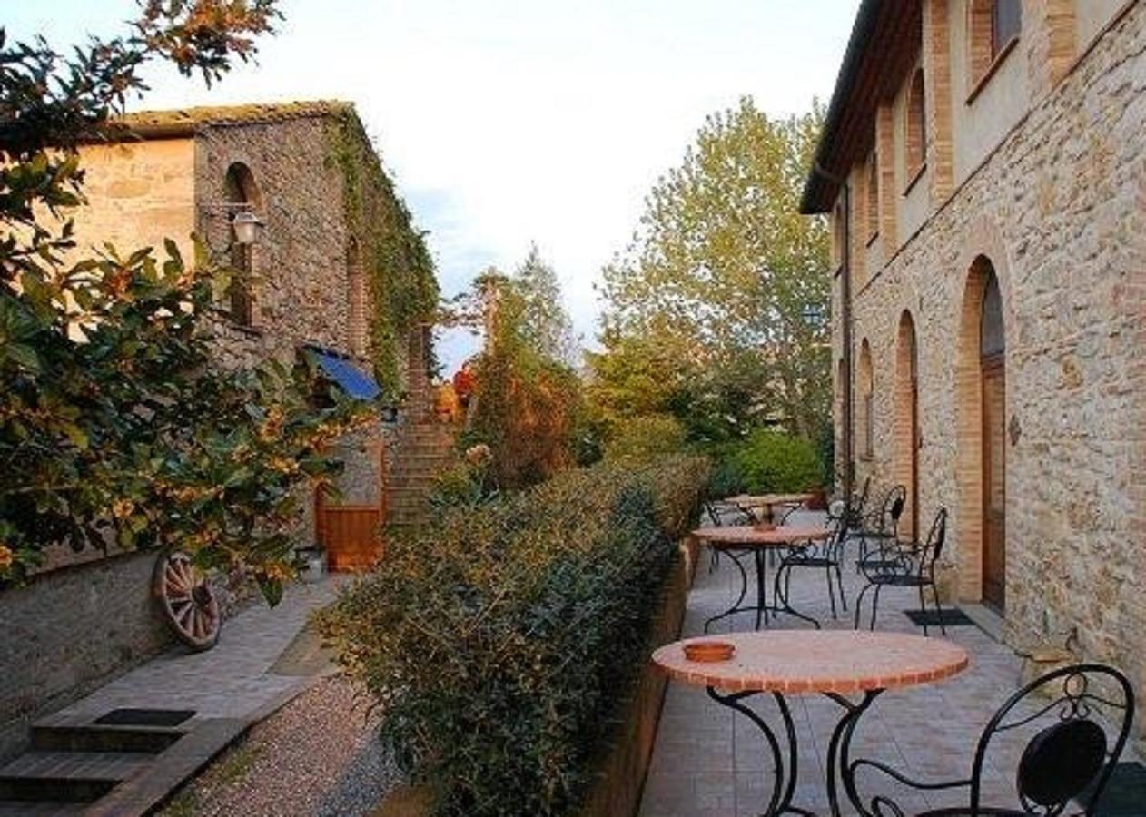 Agriturismo Fattoria Lischeto Volterra Eksteriør billede